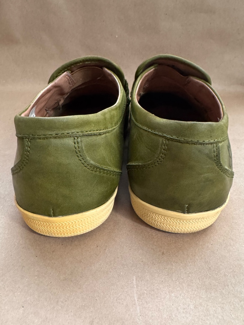John Fluevog Men's Flight MXP Penny Loafers in green leather. Size 8 - Picture 4 of 11
